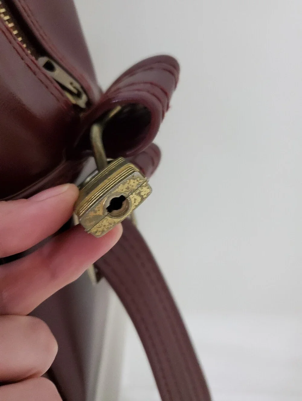 90s Vintage Luggage Gallery Maroon Burgundy Vinyl Faux Leather Weekender Bag